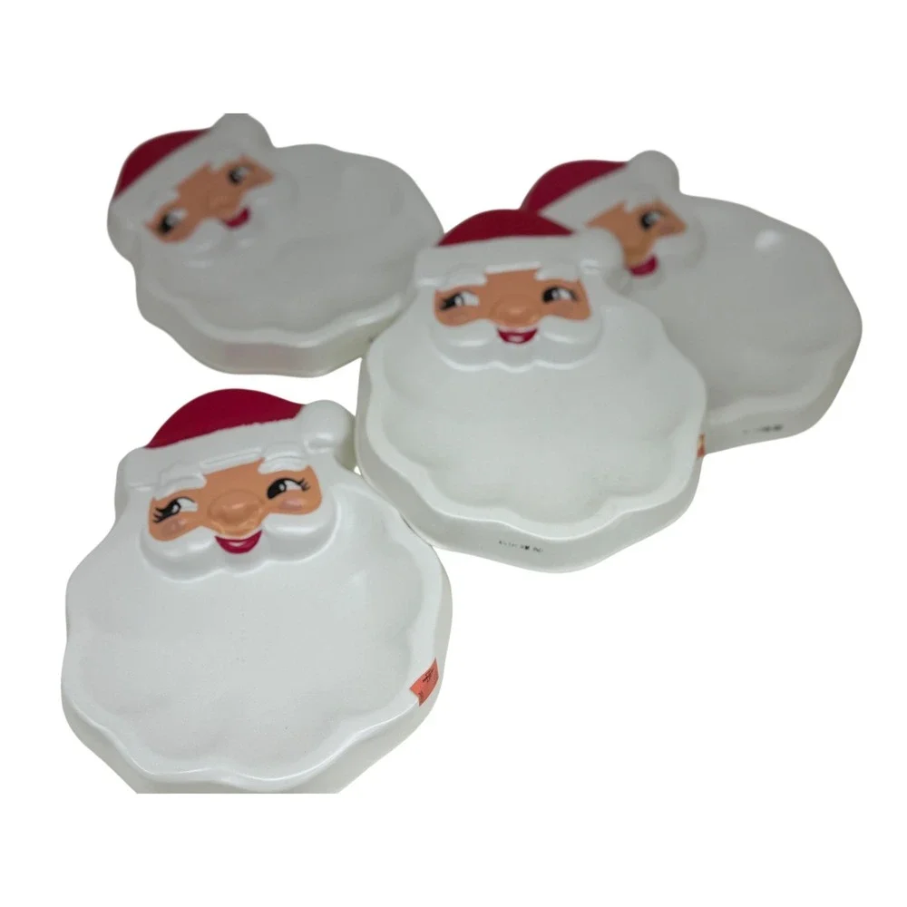VTG Artherm Ind Santa Claus Plates White Red Plastic Christmas Trays Set of 4‎